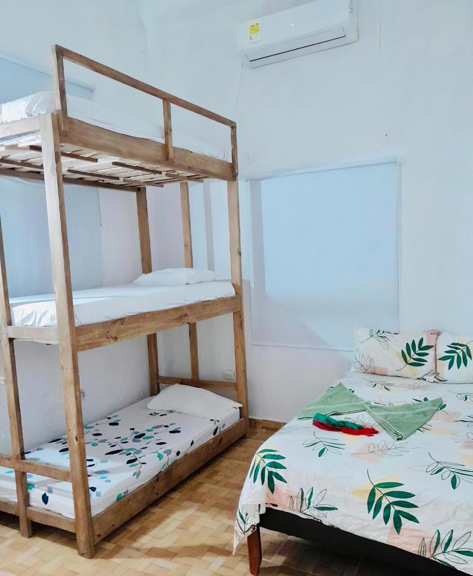 Hostal Badillo Sv Cartagena Exterior foto